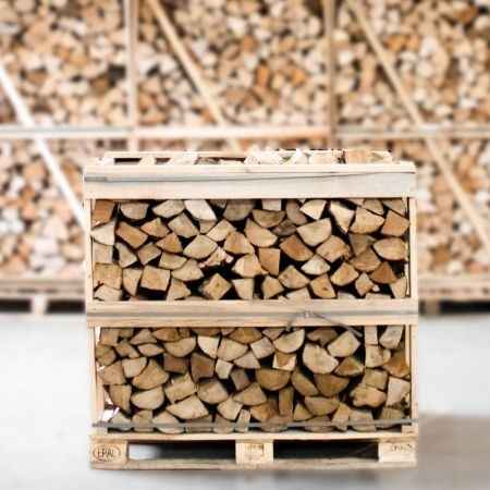 Hainbuche Brennholz kammergetrocknet, 25 cm – halbe Palette 450 kg